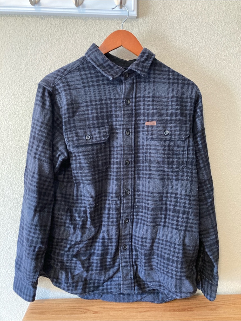 Orvis Men’s Heavyweight Plaid Flannel Shirt